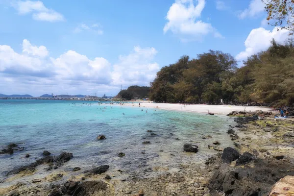 Nangrum-Nangrong-Beach-cover