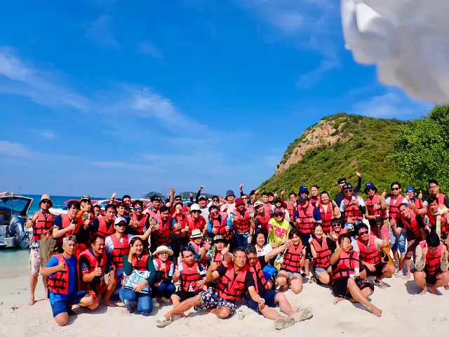 Samaesarn-Snorkeling-Group-Tour-Gallery (7)