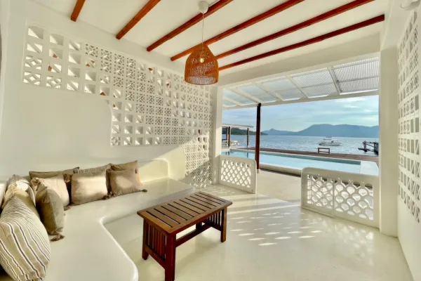 Yaya-Malee-Resort-Samaesarn-cover-photo