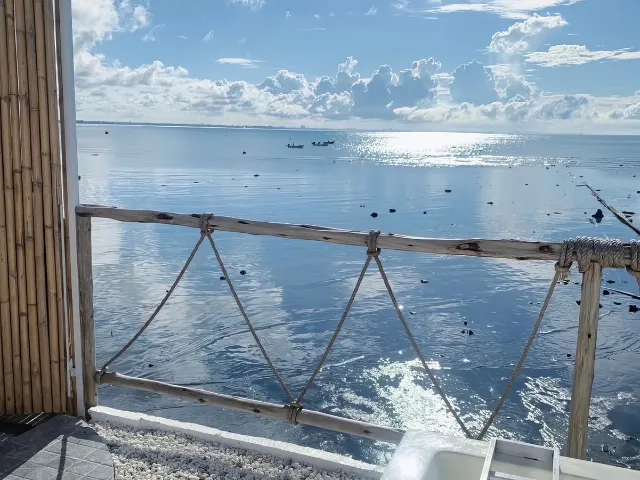 Little-sea-resort-samaesarn 1